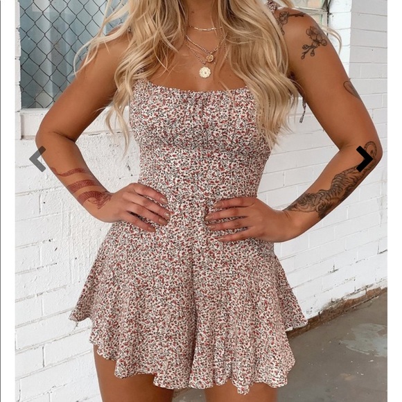 Floral romper - Picture 5 of 7